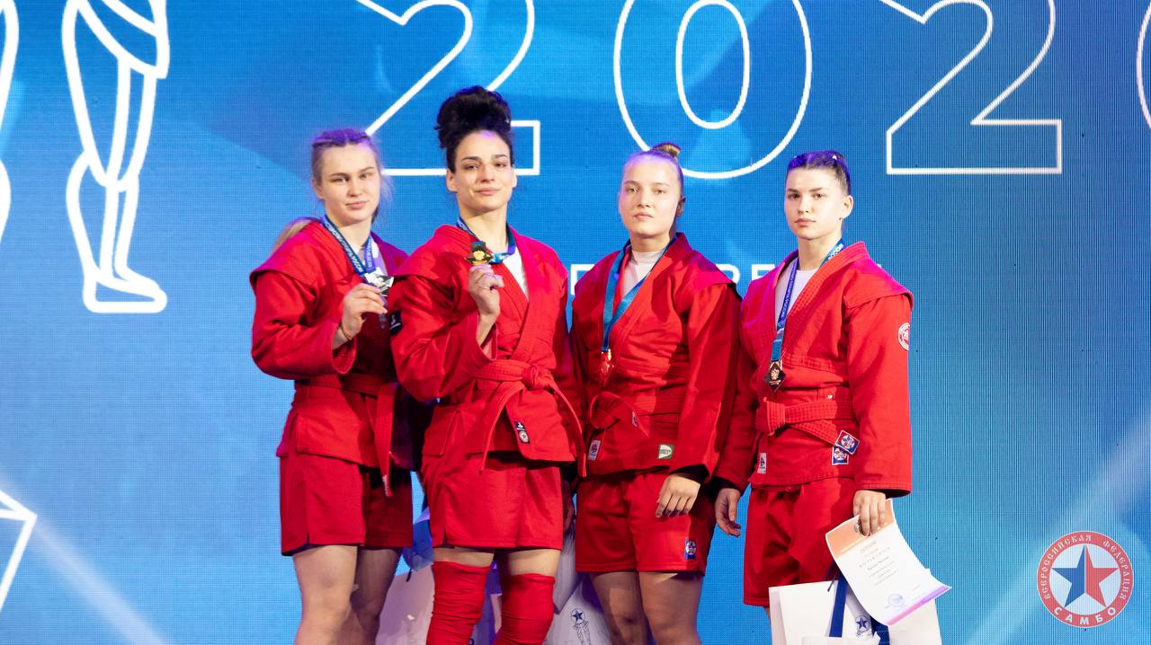 Хилова.jpg