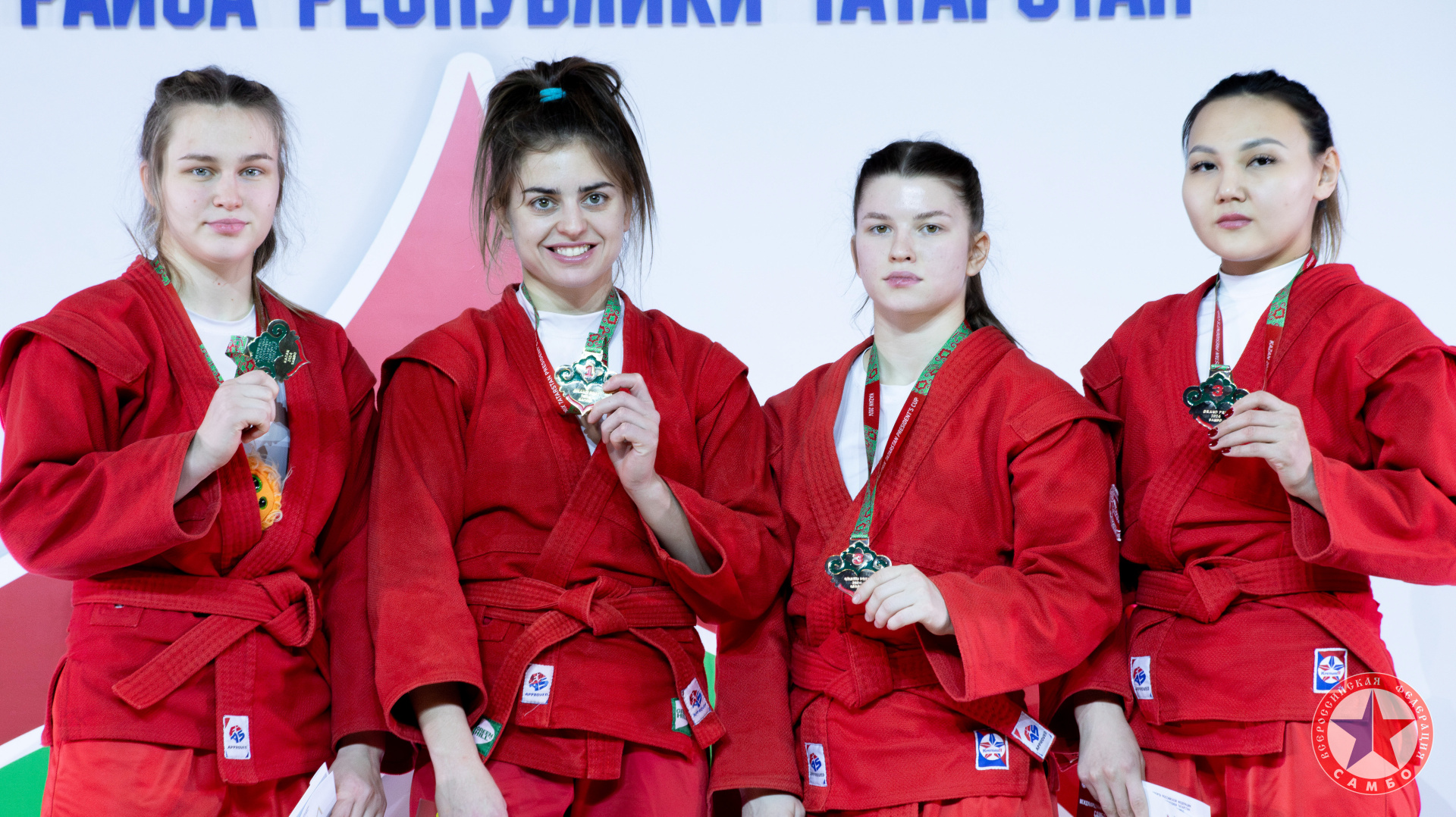 Хилова.jpg