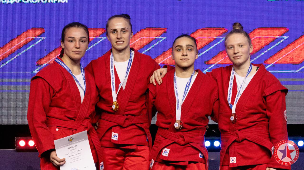 Алехина Кузьмина.jpg