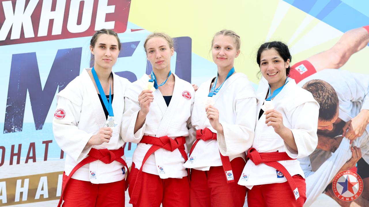 Луканина Джумаева.jpg Луканина Джумаева.jpg