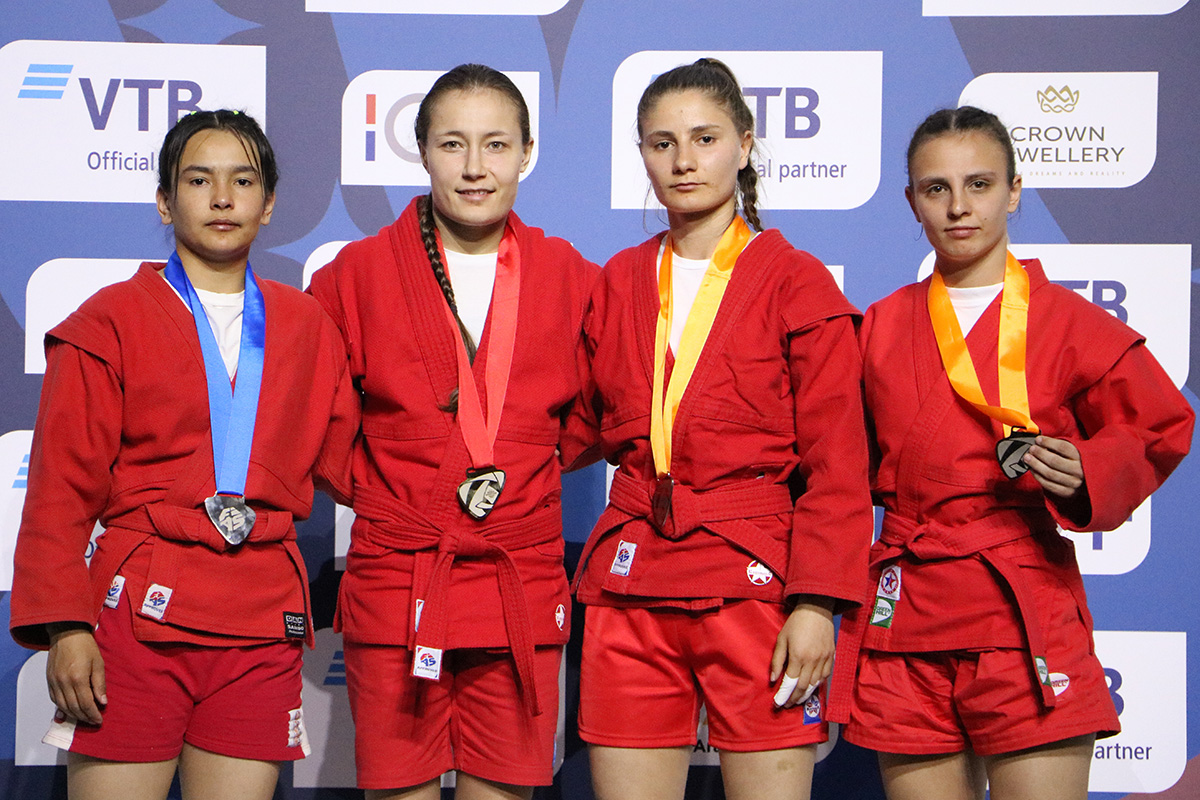 Лоткова.jpg
